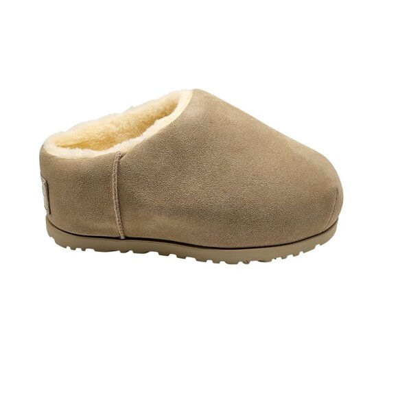 UGG Pumped Slide Shoes Womens Size 9 Beige Suede Sheepskin Lined Slip On Classic - Picture 1 of 9
